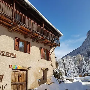 Bed & Breakfast La Jarbelle - Gite Et Spa